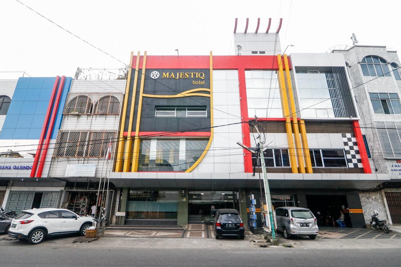 Reddoorz Plus Near Pasar Wisata פקאנבארו מראה חיצוני תמונה